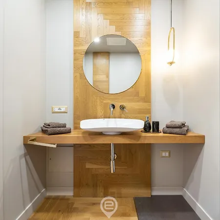 Estay - Biora Hospitality